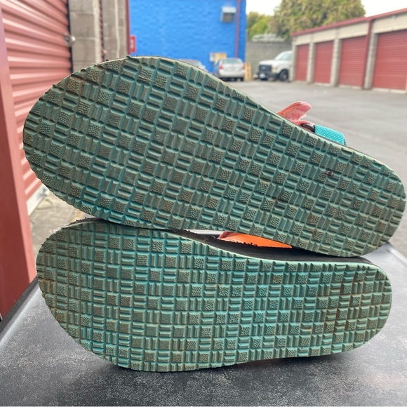 Women's Original Universal Teva a like Women’s Multi-Color Sandals Size 9.5 - Picture 13 of 13